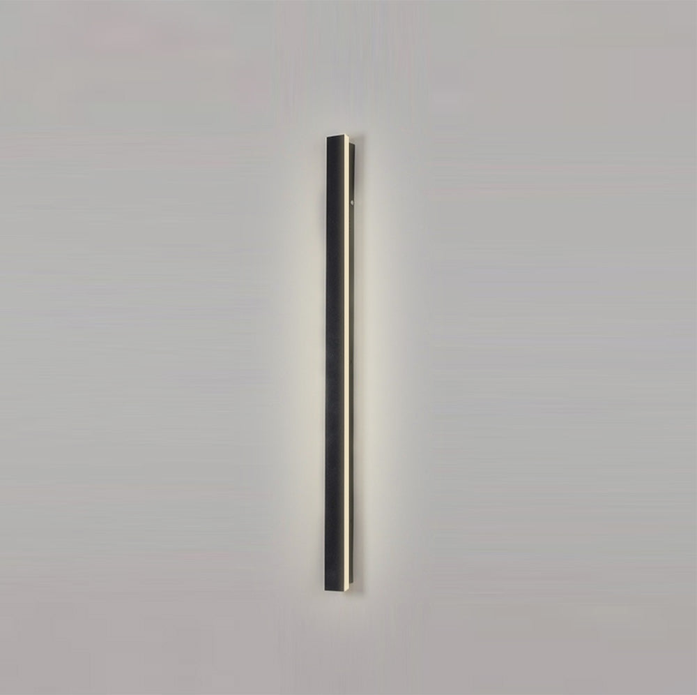 All-Weather Modern Black Acrylic LED Outdoor Wall Lights - Elegant and Resilient Lighting Solutions for Your Outdoor Areas
