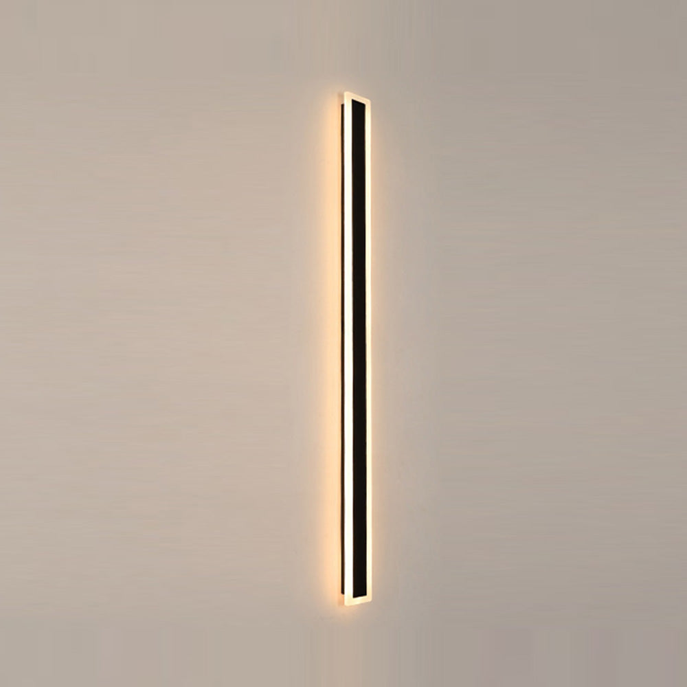 LUMINA – Sleek and durable outdoor wall lights with waterproof design