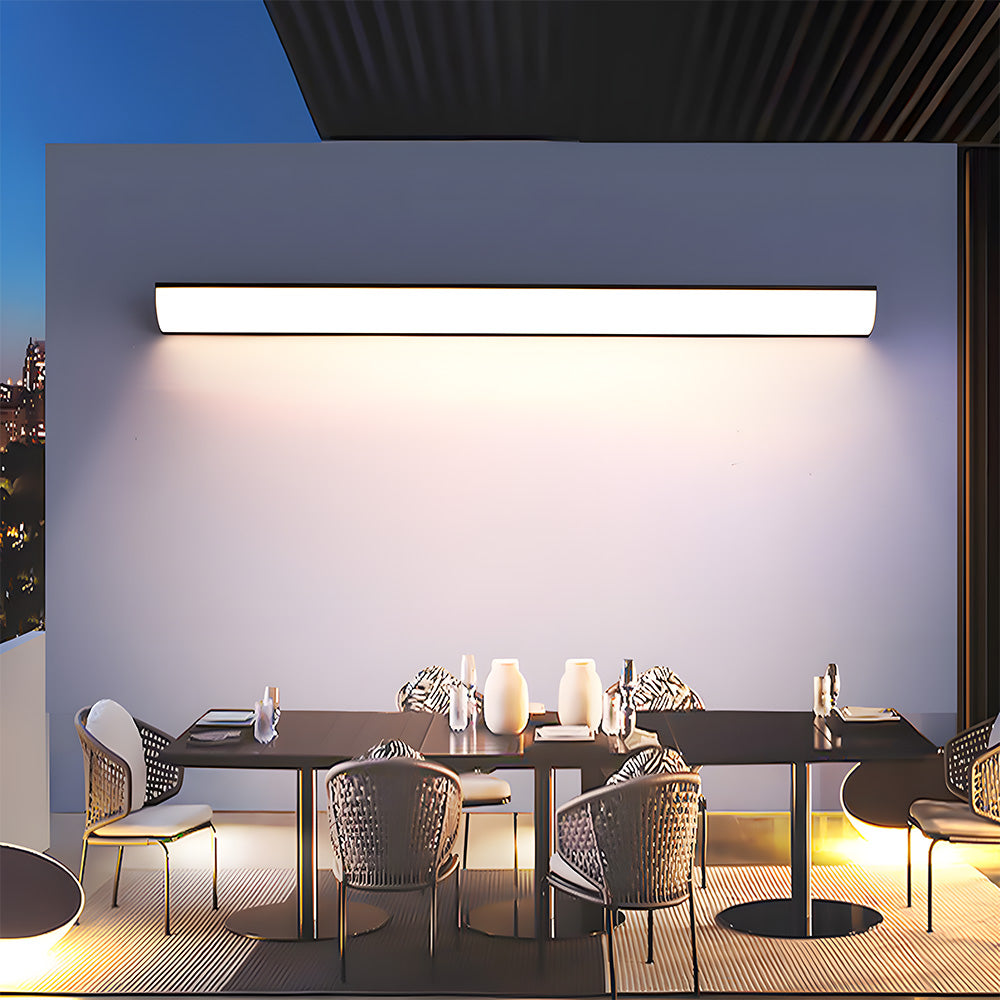 Streamlined Outdoor LED Wall Lantern - Sleek and Weatherproof Illumination for Your Exterior Spaces