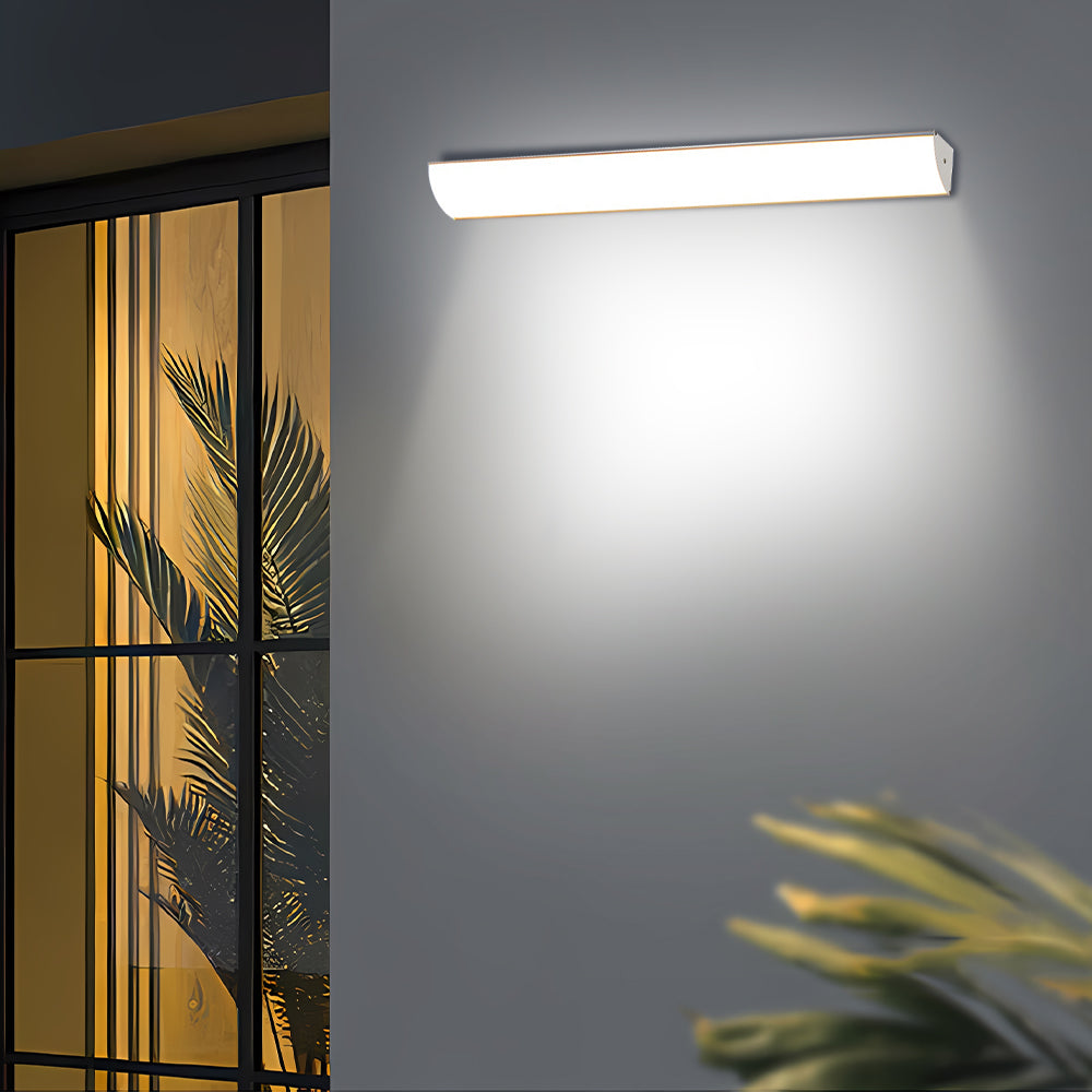 Streamlined Outdoor LED Wall Lantern - Sleek and Weatherproof Illumination for Your Exterior Spaces