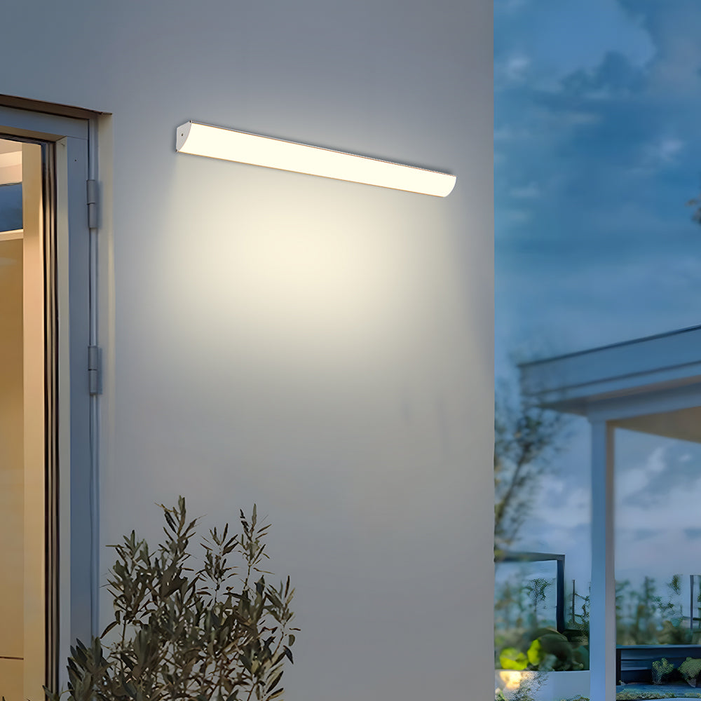 Streamlined Outdoor LED Wall Lantern - Sleek and Weatherproof Illumination for Your Exterior Spaces