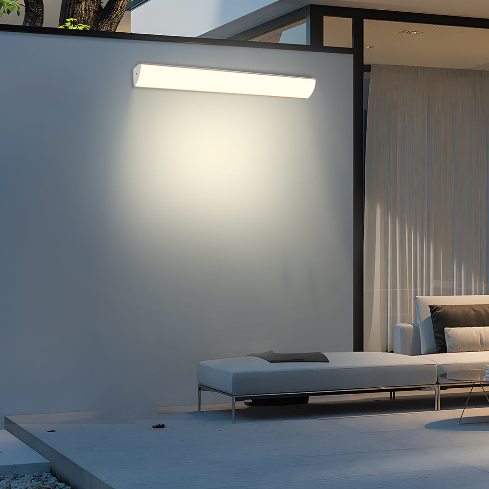 Streamlined Outdoor LED Wall Lantern - Sleek and Weatherproof Illumination for Your Exterior Spaces