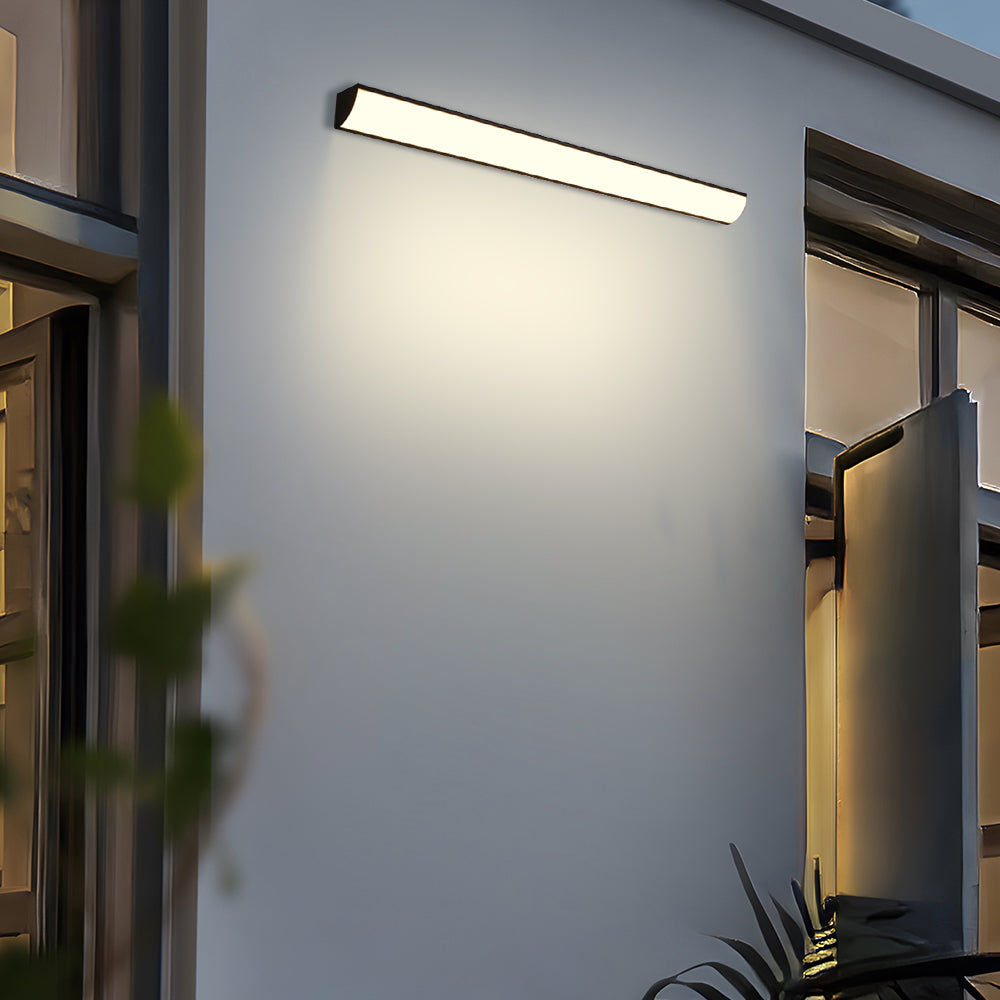 Streamlined Outdoor LED Wall Lantern - Sleek and Weatherproof Illumination for Your Exterior Spaces