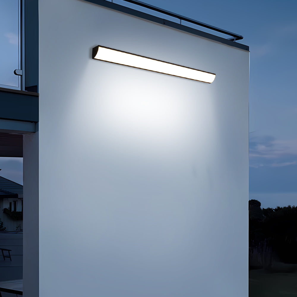 Streamlined Outdoor LED Wall Lantern - Sleek and Weatherproof Illumination for Your Exterior Spaces