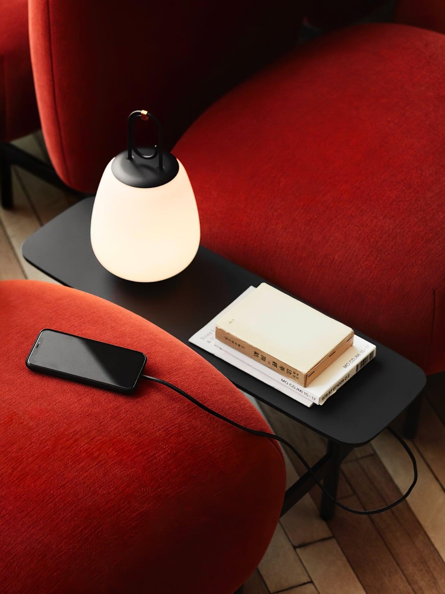 LumiVenture – Stylish LED Lantern with Rechargeable Battery for Cozy Indoor & Outdoor Ambiance