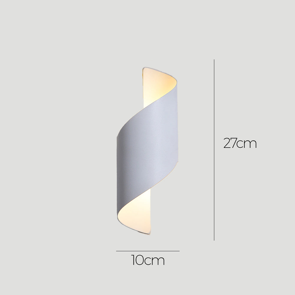 SAVIO – Minimalist Black LED Aluminium Outdoor Wall Light