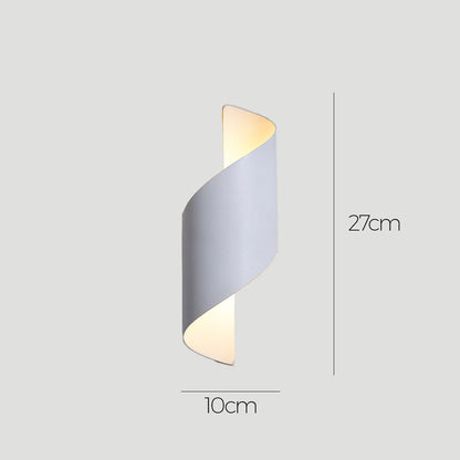 SAVIO – Minimalist Black LED Aluminium Outdoor Wall Light