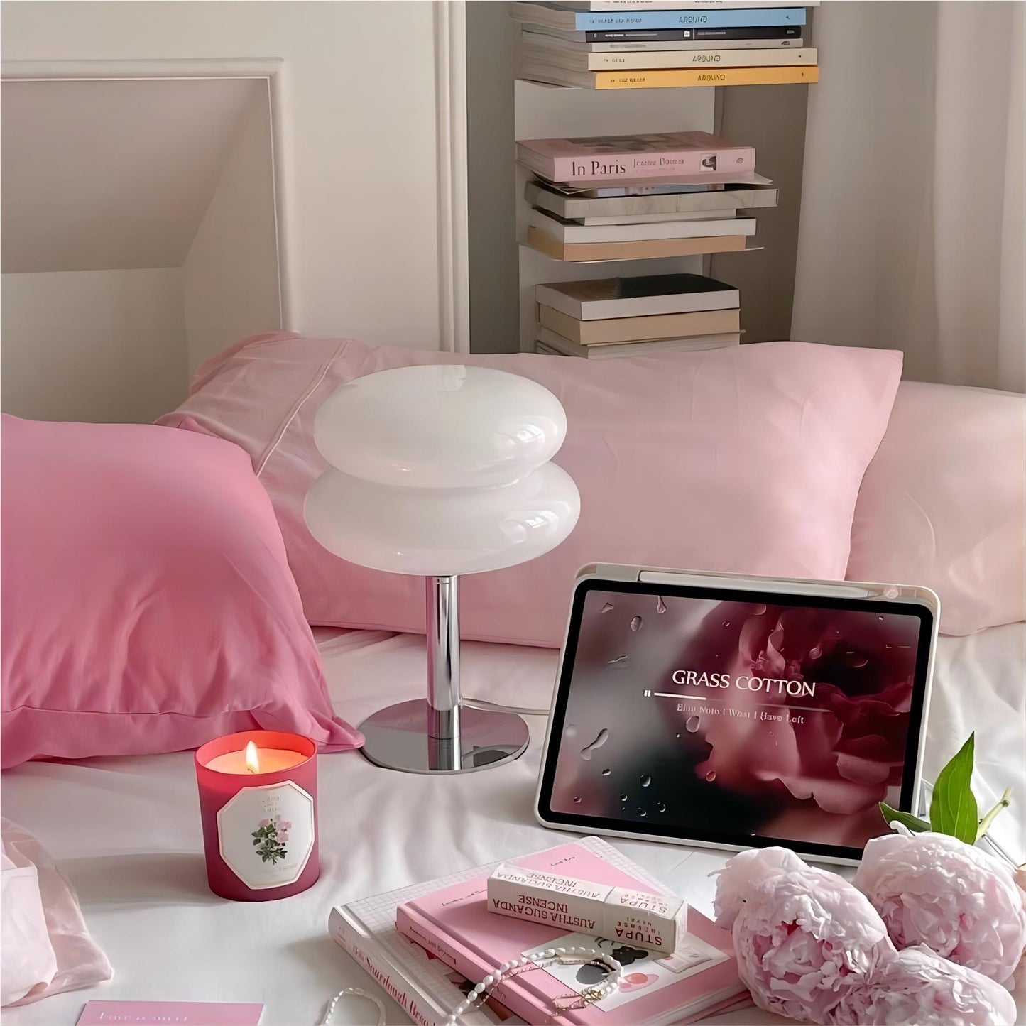 SOLVIA – Minimalist Glass Mini Table Lamp for Bedrooms & Living Spaces