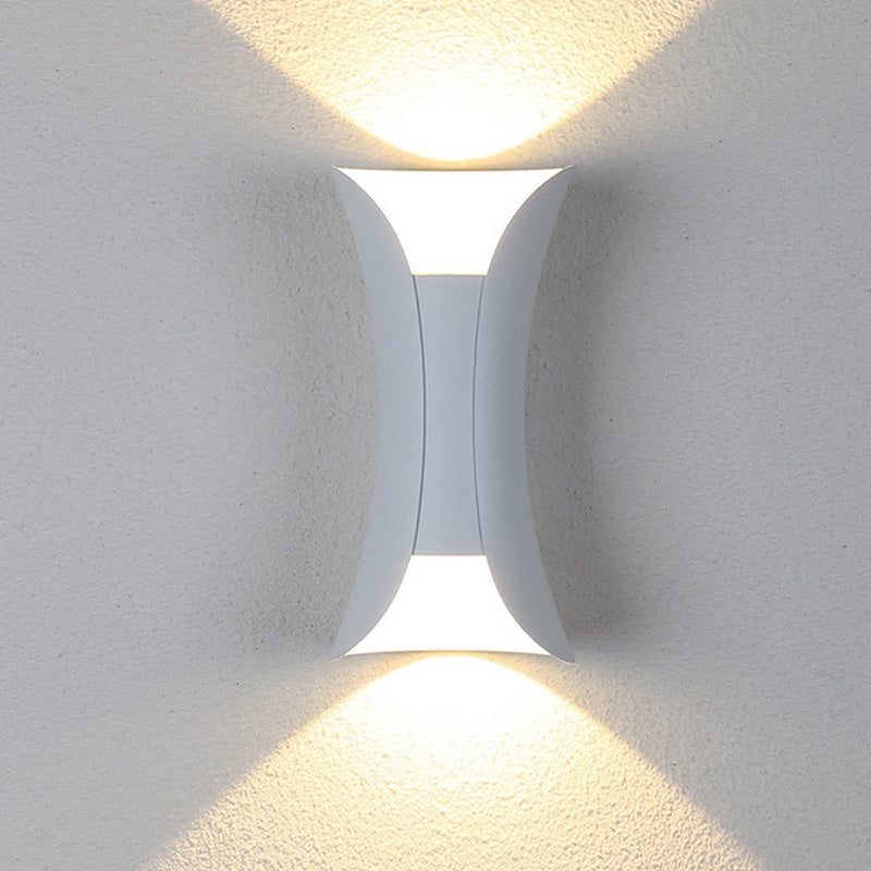 TAVIO – Waterproof Outdoor LED Wall Light in Black for Gardens & Patios