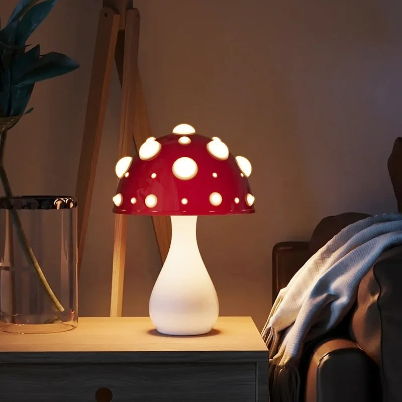 HaloLite - Elegant Table Lamp for a Cozy, Chic Ambience