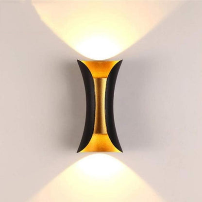 TAVIO – Waterproof Outdoor LED Wall Light in Black for Gardens & Patios