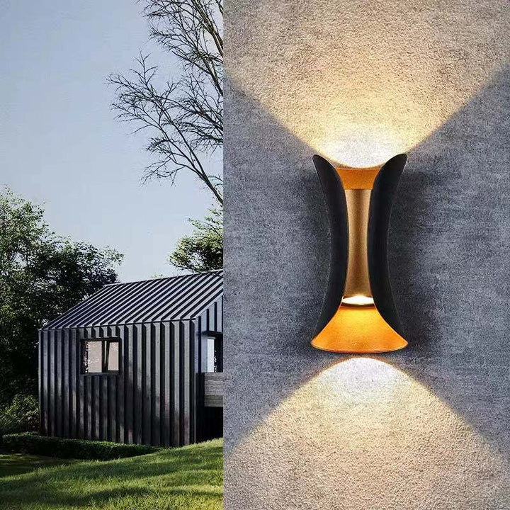 TAVIO – Waterproof Outdoor LED Wall Light in Black for Gardens & Patios