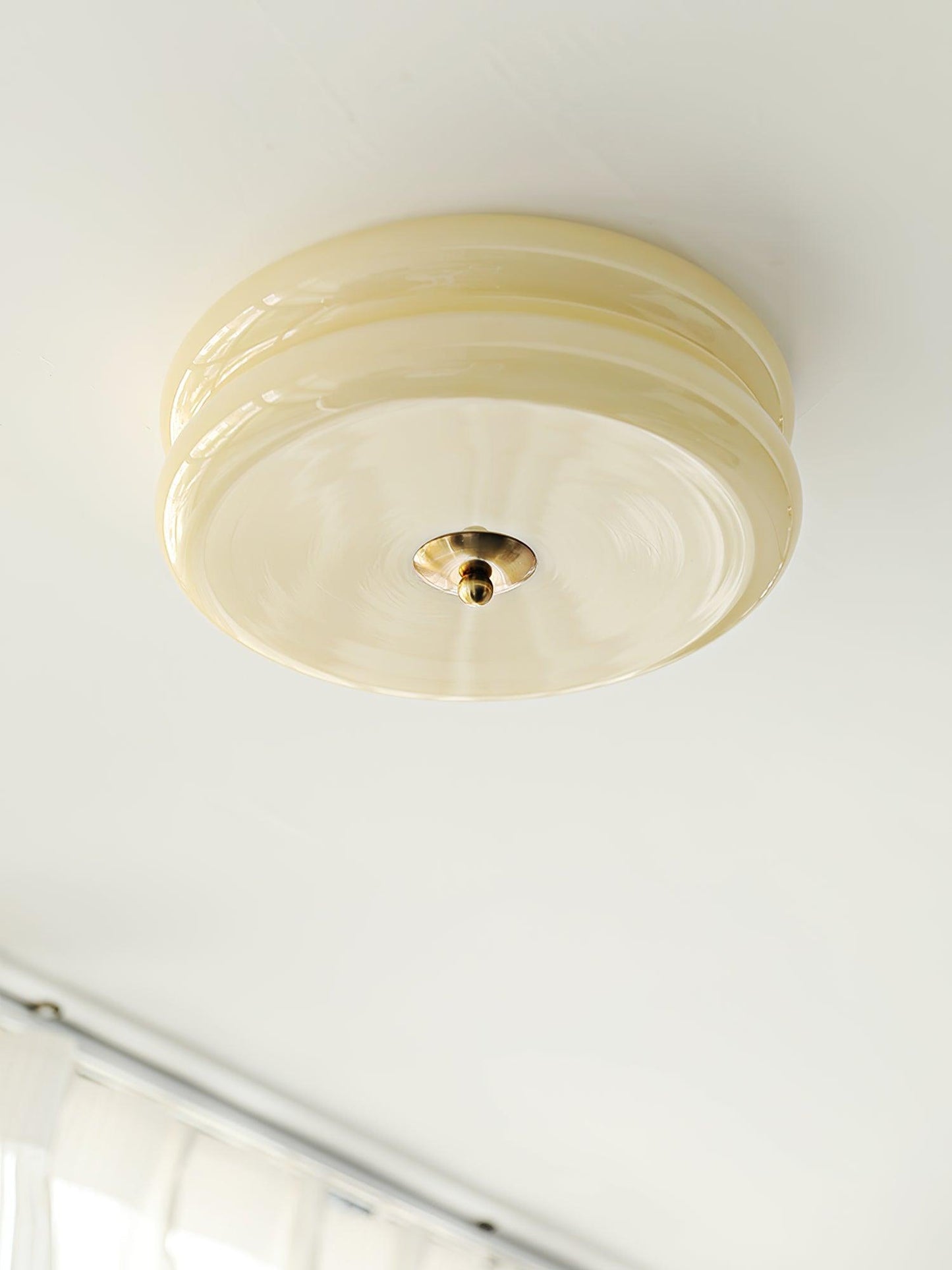VELTORA – Art Deco Vintage Ceiling Light for a Timeless Interior