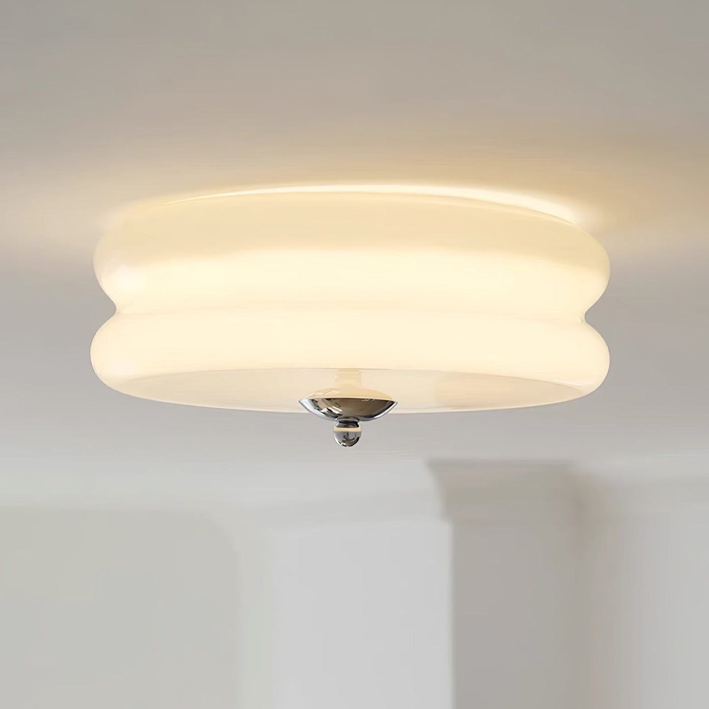 VELTORA – Art Deco Vintage Ceiling Light for a Timeless Interior