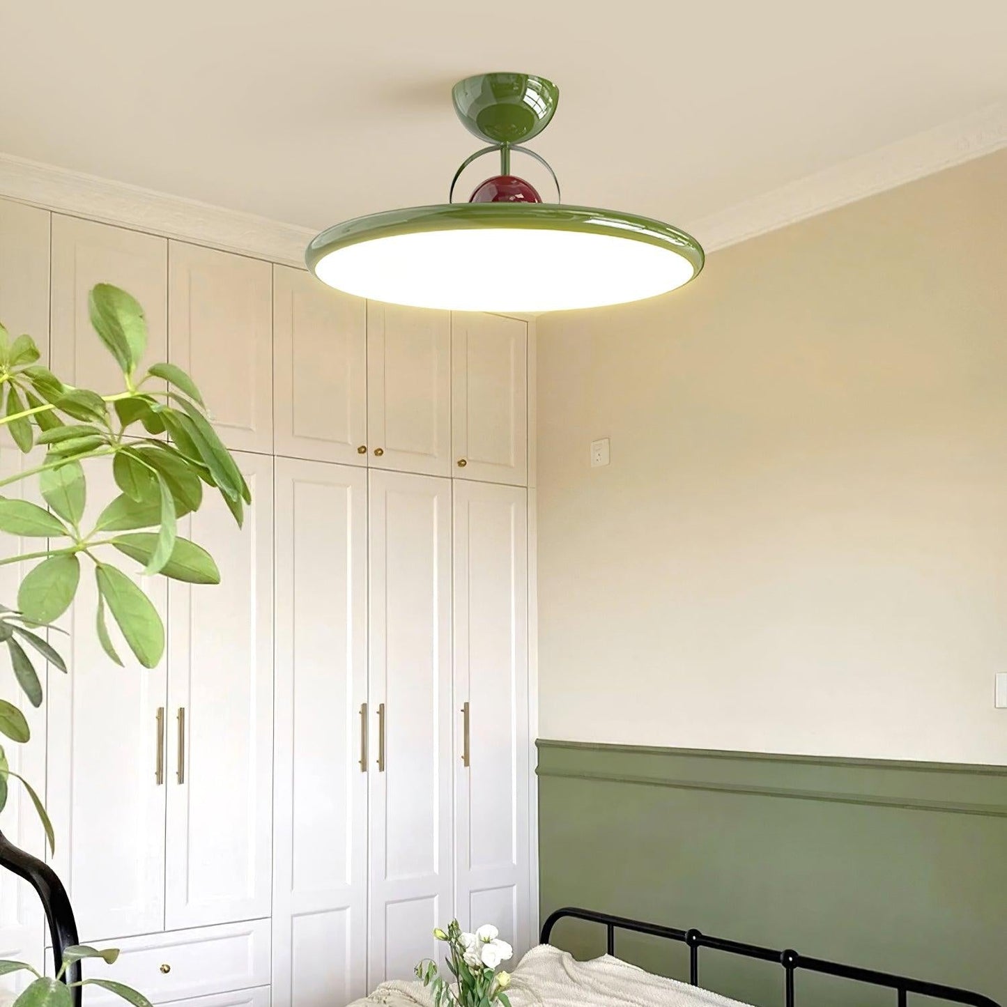 Flush Mount Ceiling Light Fixture with Integrated LED – Nature-Inspired Design for Modern Interiors
