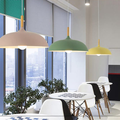 ScandiLuxe – Modern Oak Ceiling Lamp