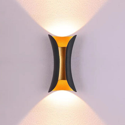 TAVIO – Waterproof Outdoor LED Wall Light in Black for Gardens & Patios