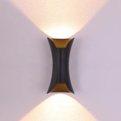 TAVIO – Waterproof Outdoor LED Wall Light in Black for Gardens & Patios