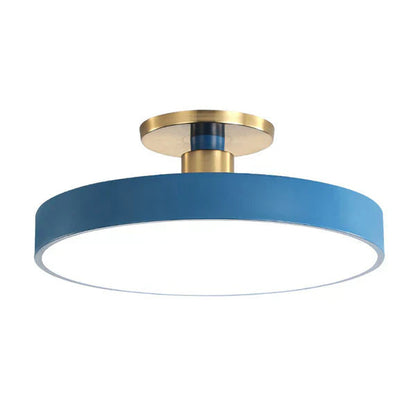 LUSTRO - Nordic Minimalist Ceiling Light for a Modern Home