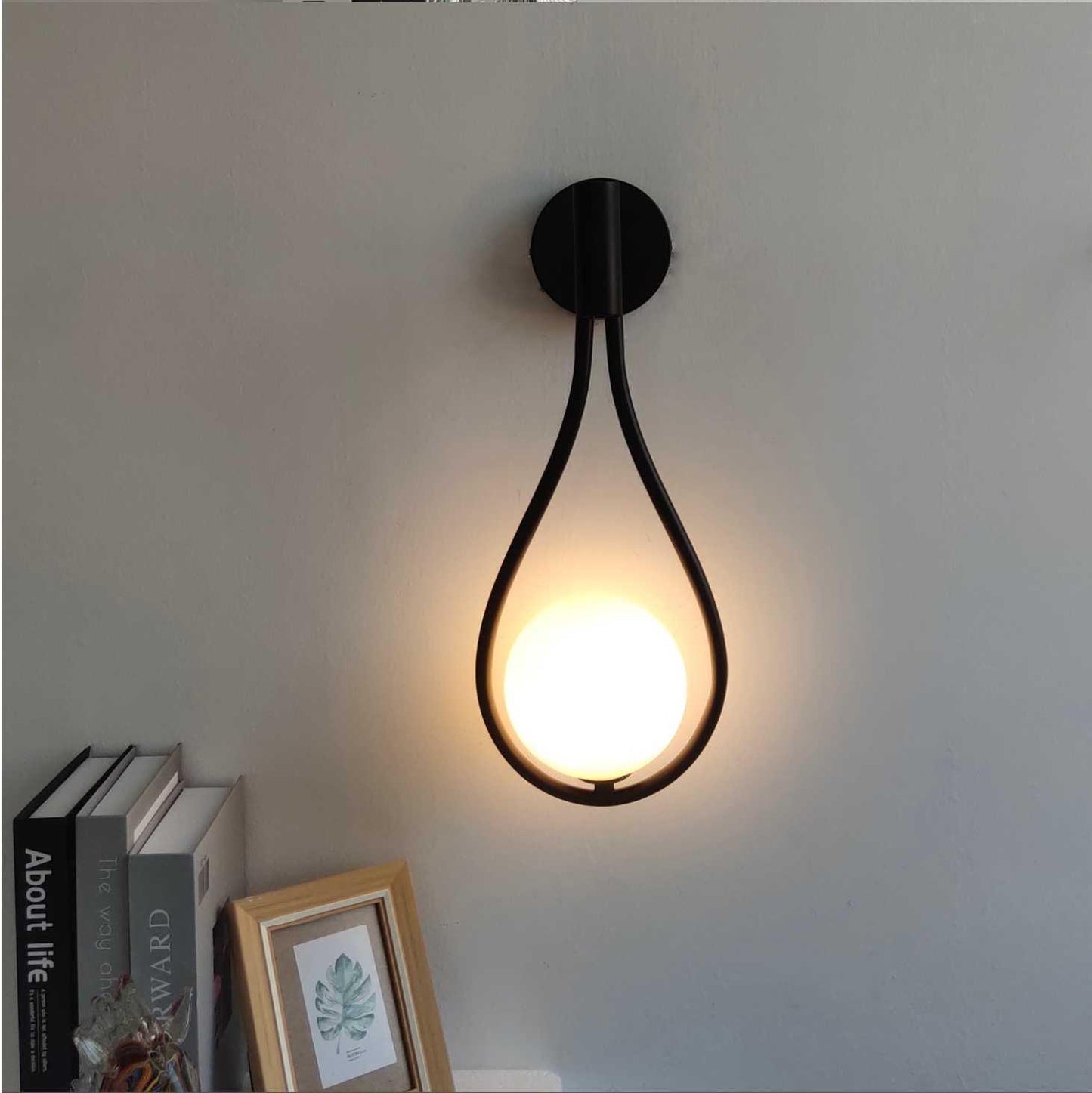 NORDIA - Sleek Scandinavian Wall Lamp with Modern Flair