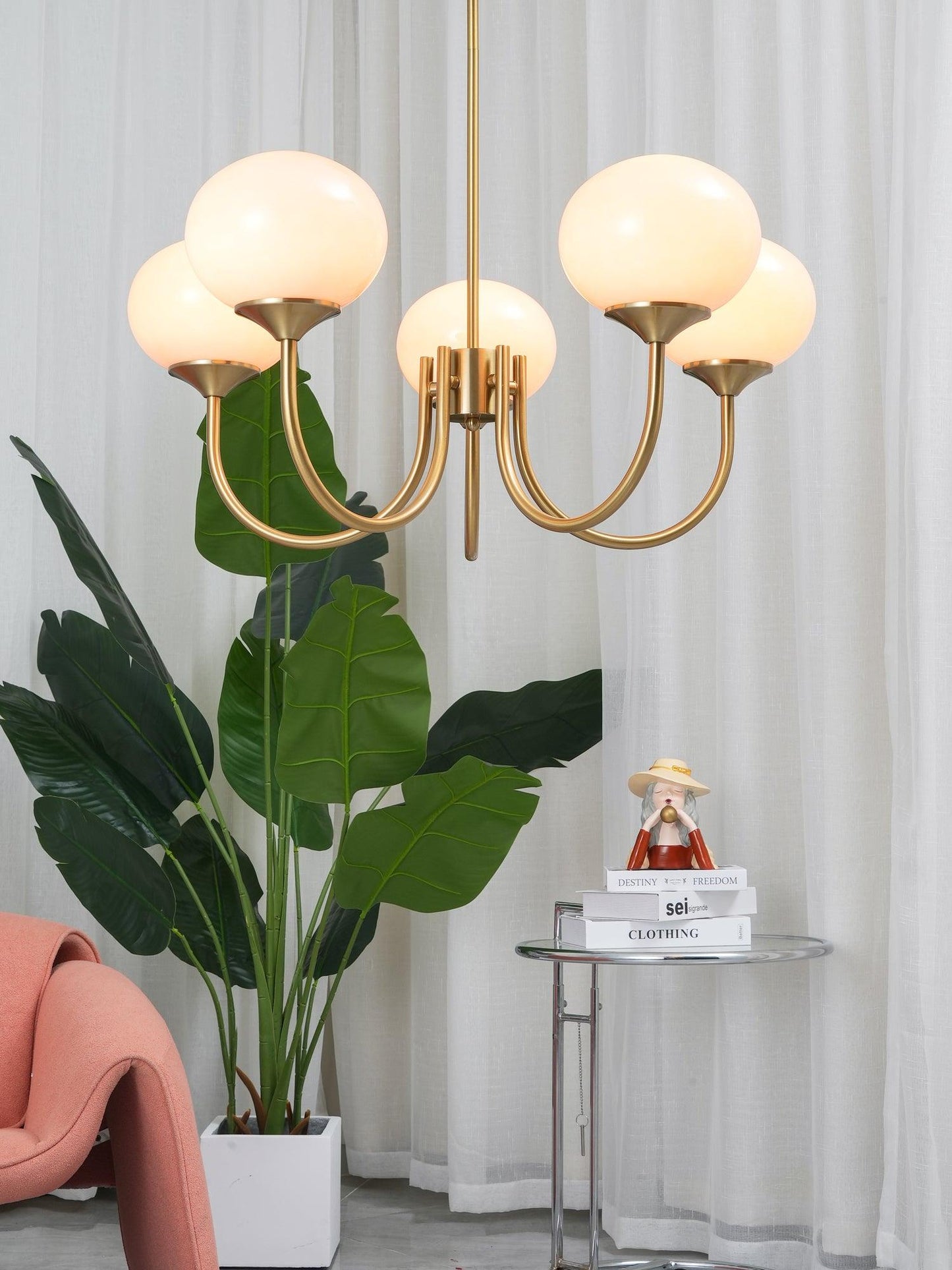 LunaLuxe – Modern Marshmallow-Inspired Chandelier