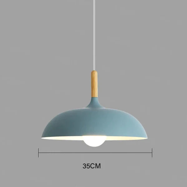 ScandiLuxe – Modern Oak Ceiling Lamp