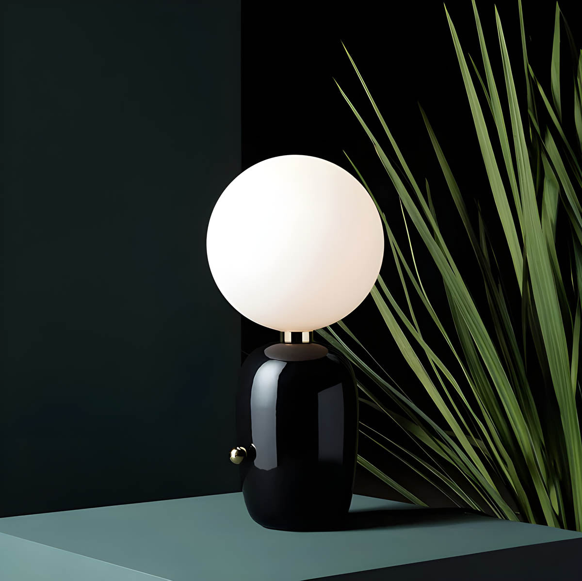 RaisoGlow – Minimalist Elegance Table Lamp for a Cozy & Stylish Interior